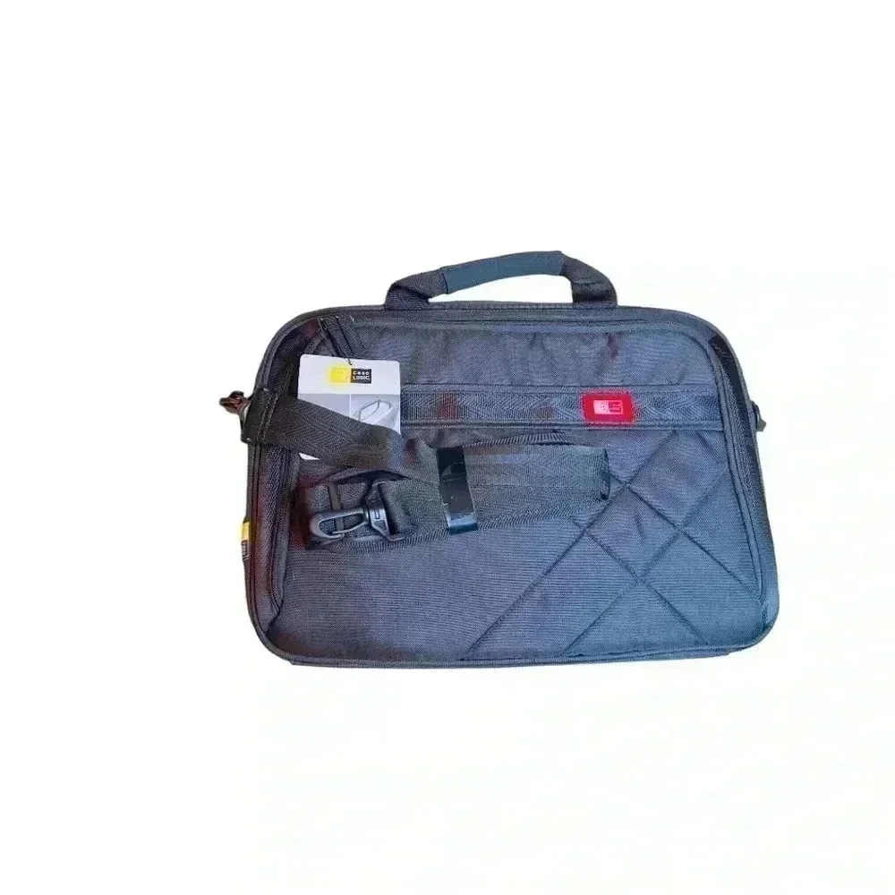 Case Logic 15-Inch Laptop and Tablet Briefcase Black New With Tags